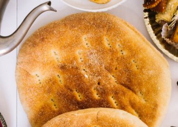 Moroccan Bread A Delicious Journey Through the Land of Spices and Flavors moroccopreneur moroccopreneur.com morocco