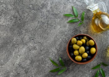 Moroccan Olive Oil Benefits, Production, and Uses